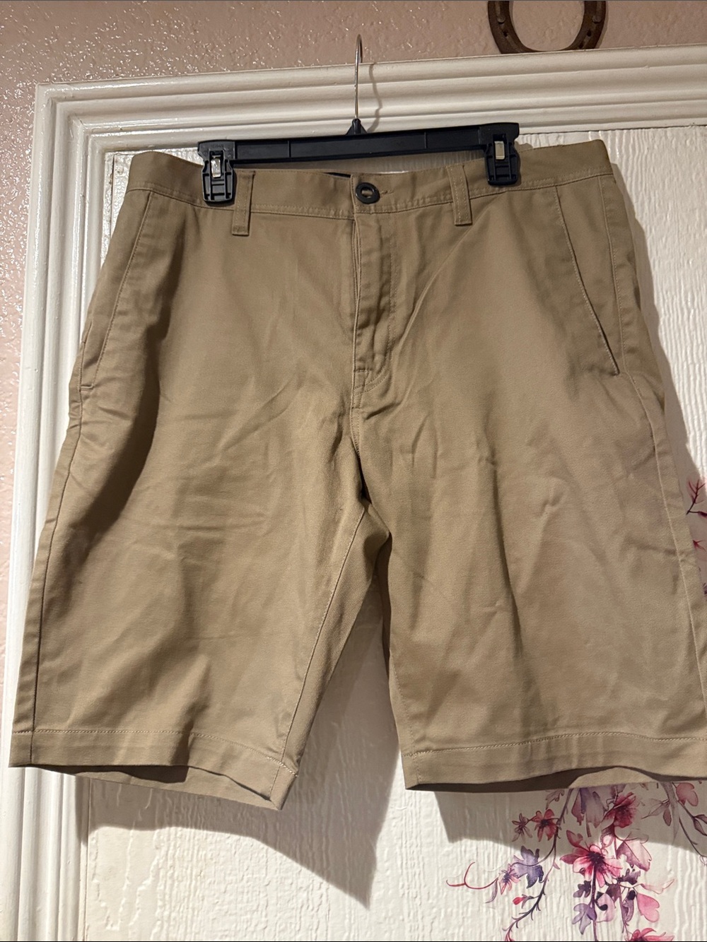 Volcom Men's Tan Flat Front Chino Shorts